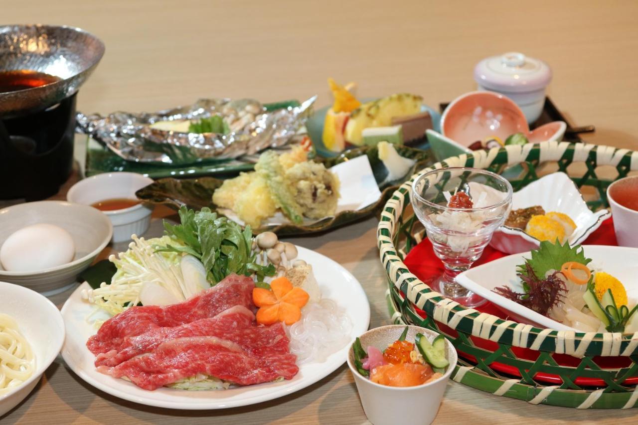 Yukari No Mori Hotel Fujikawaguchiko Buitenkant foto